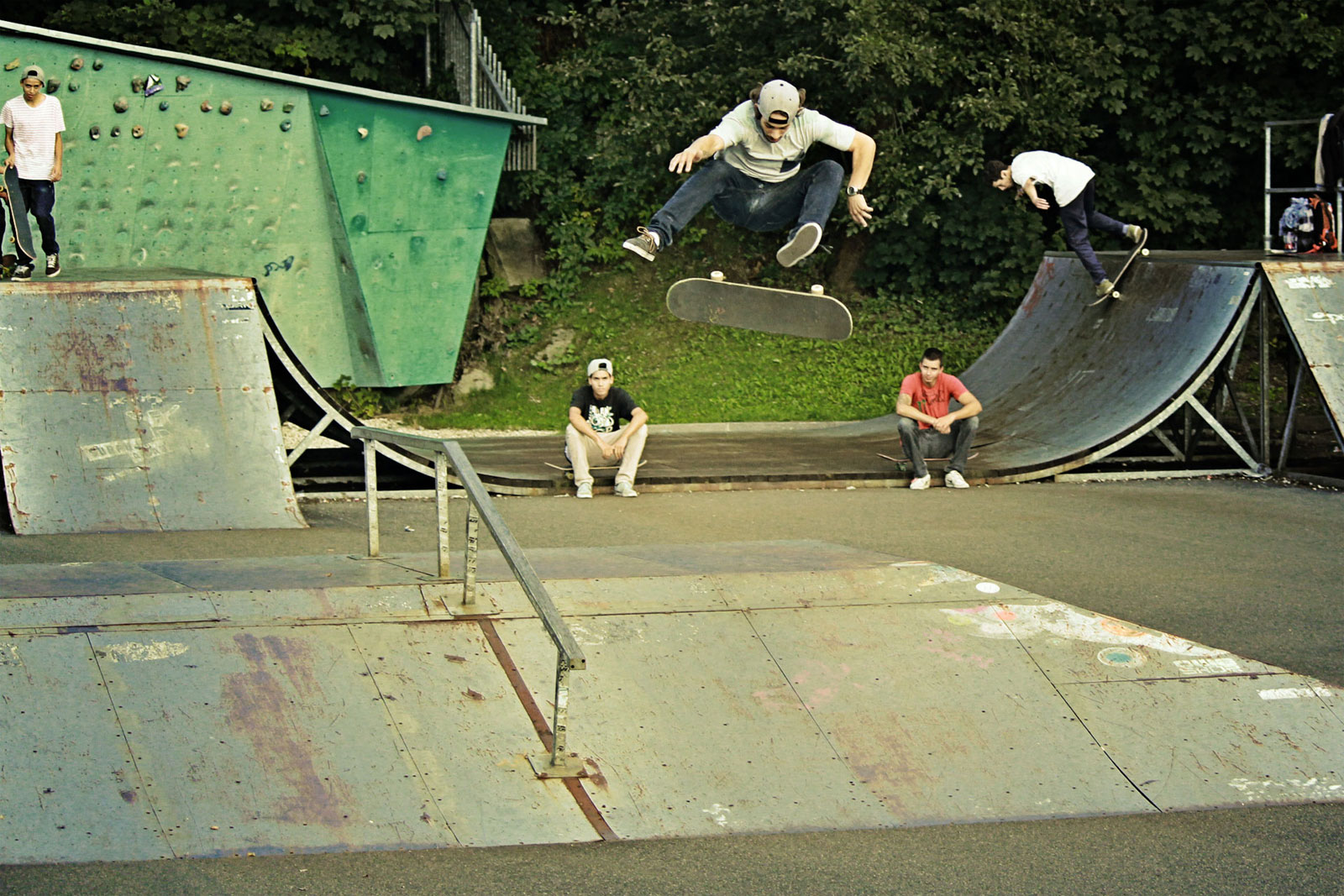 art_David-Kotyza-fs-kickflip David Kotyza frontside flip.