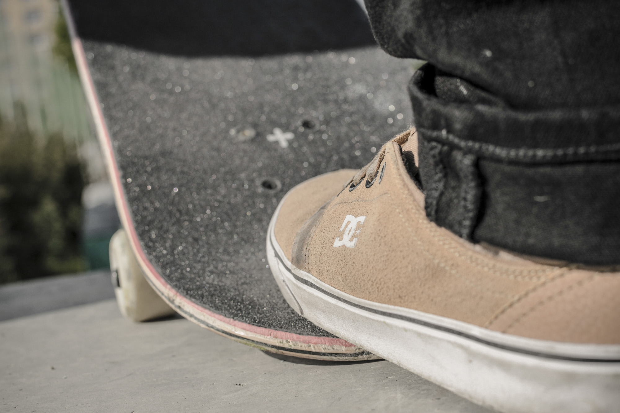DC Shoes.