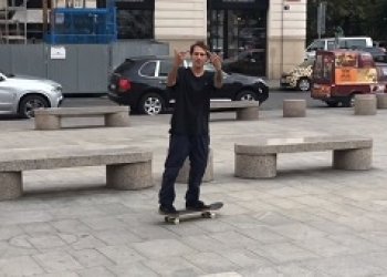 Ty vole, tohle není lednička, ale vstup do klubu!