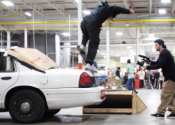 Legenda Josh Kalis se může pochlubit novou botou u DC Shoes