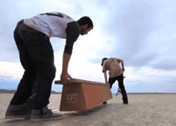 OC Ramps a záběry z pouštního skateparku