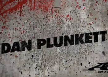 Dan Plunkett a jeho Firing Line