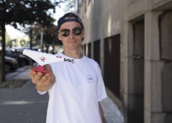 Maxim Habanec je hrdým majitelem promodelu Theeve!