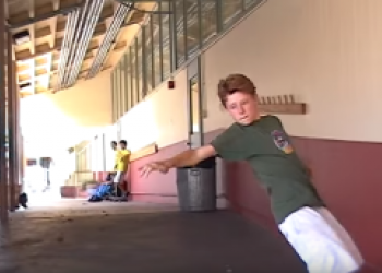 Pecka "Old Friends" od Walkera Ryana