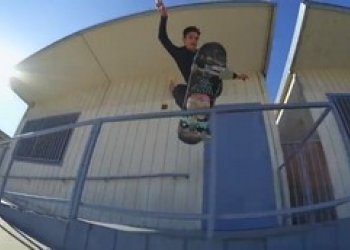 Donovon Piscopo v nabité Firing line