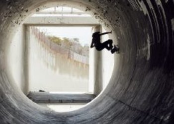 "Above The Noise" - holčičí skateboarding na vzestupu