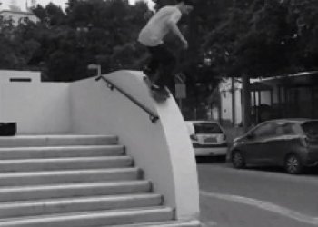 HUMMUS & SHAKSHUKA aneb skateboarding v Izraeli