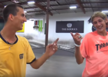 Netradiční Game of Skate na railu v Berrics