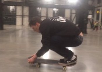 Ostravská parta se loučí se zimou iPhone montáží z Trojhalí
