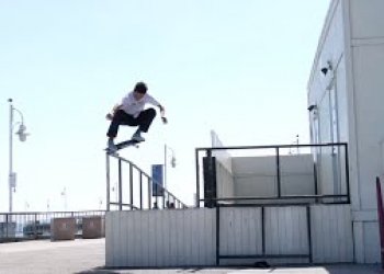 Sammy Montano ve vymazleném editu pro Sml. wheels
