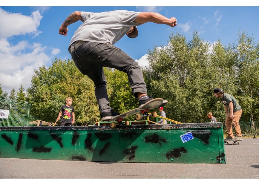 Pherdex - fakie ollie to switch 5-0
