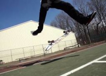 Naučte se nollie double heelflip s Codym Cepedou