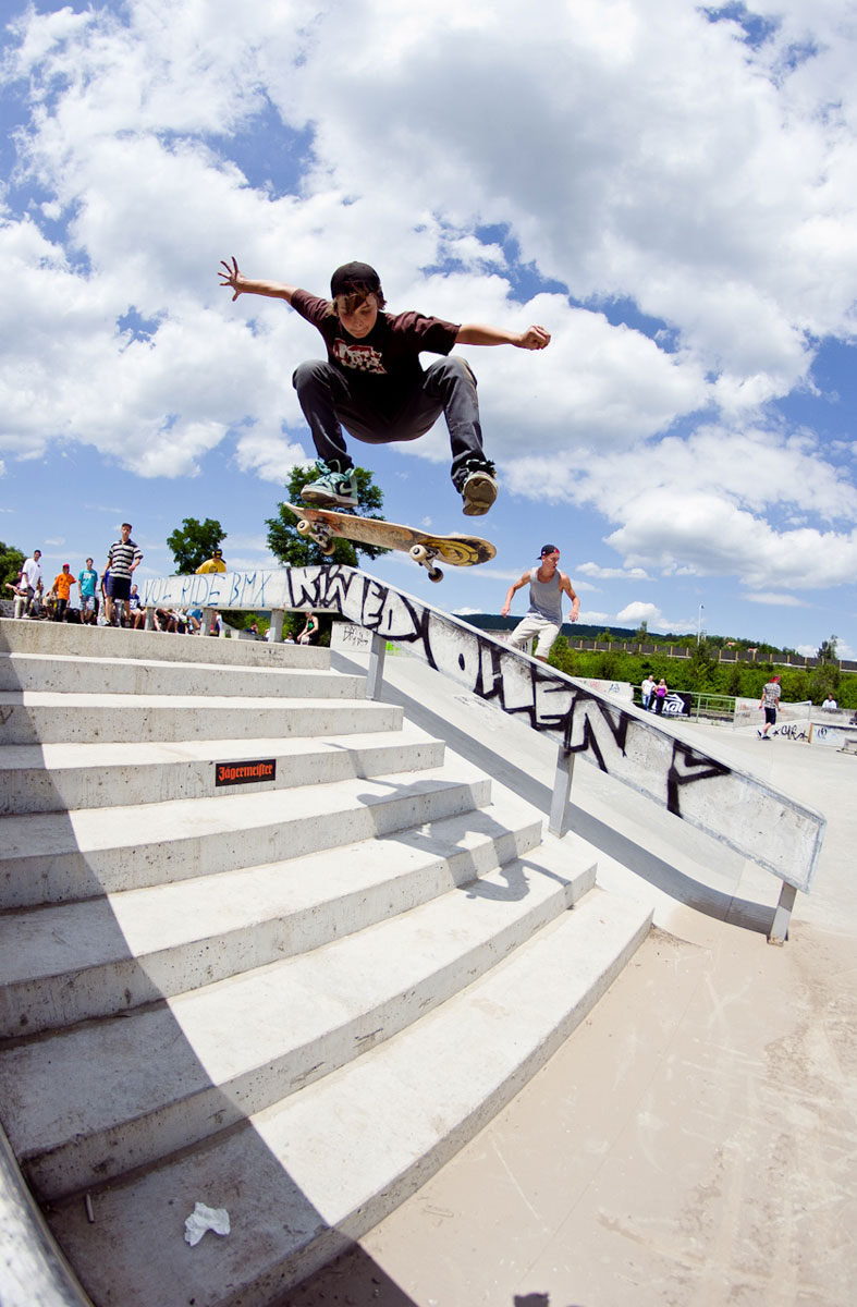 kickflip---besttrick Honza Farkas kickflip a best trick / foto: Vašek Žalud