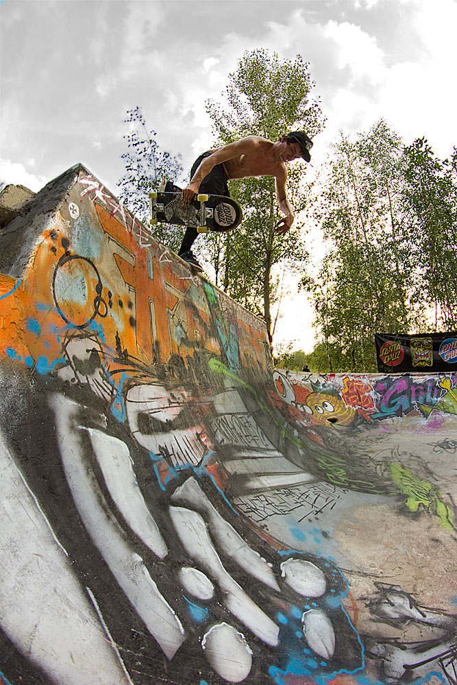 Backside boneless od pana domácího Matyáše Volka. Foto: Daniel Dauš Backside boneless od pana domácího Matyáše Volka. Foto: Daniel Dauš
