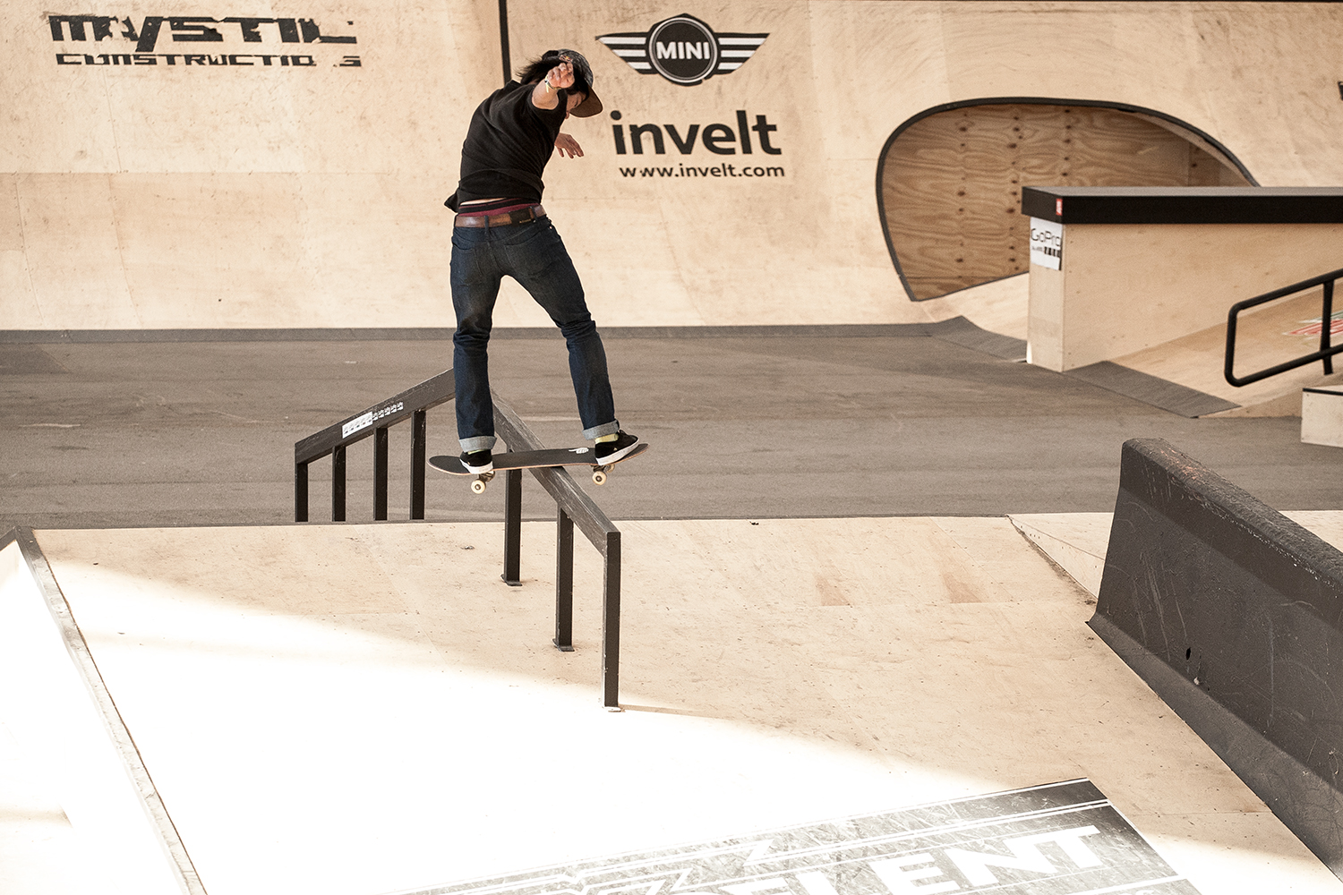 Ryjo Seriji nollie backside lipslide / foto: Jaroslav Kučera Ryjo Seriji nollie backside lipslide / foto: Jaroslav Kučera