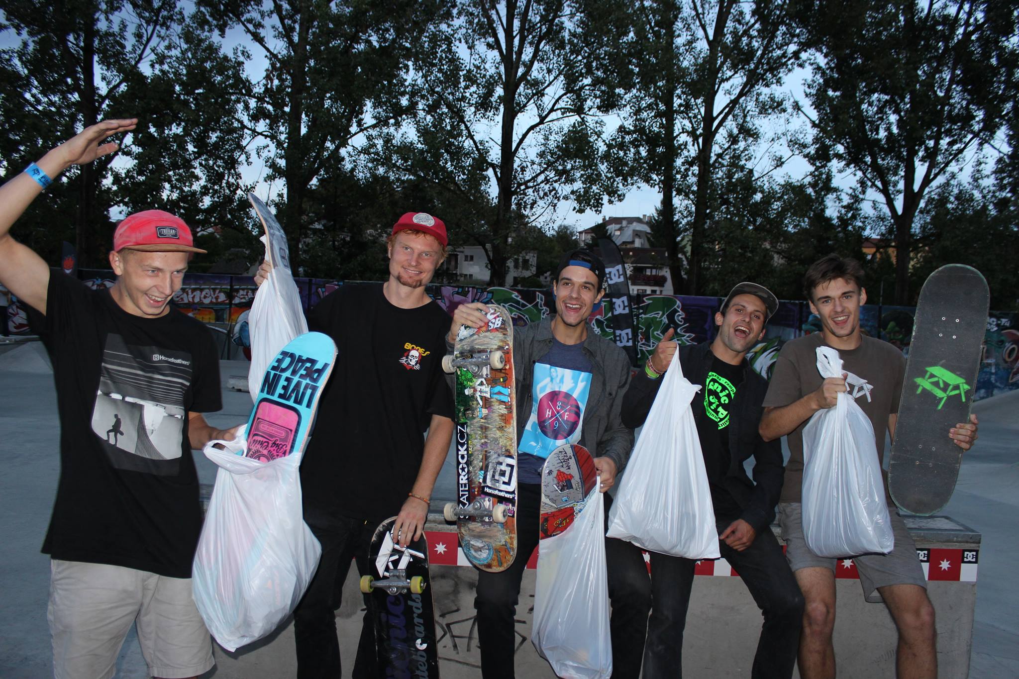 Zleva 1. Michal Jež, 2. Aleš Jež, 3. Tomáš Kopáček, 4. Jiří Houka 5. Erik Tacina. Foto: Dan Vojtaš Zleva 1. Michal Jež, 2. Aleš Jež, 3. Tomáš Kopáček, 4. Jiří Houka 5. Erik Tacina. Foto: Dan Vojtaš