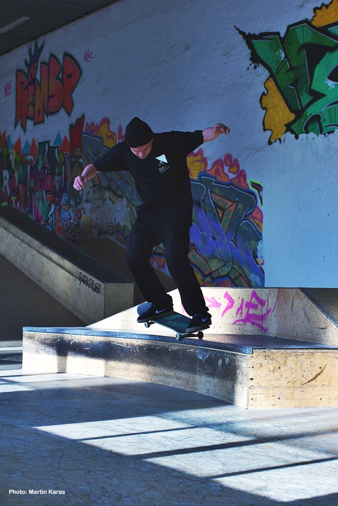 Jakub Jiruška - backside nosegrind nollie heelflip out Jakub Jiruška - backside nosegrind nollie heelflip out