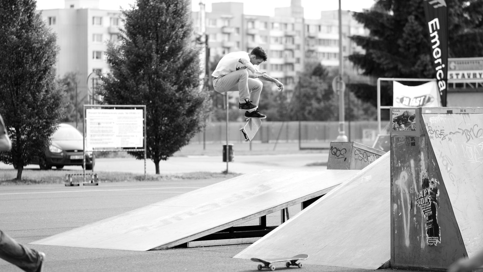 Kuba Konečný kickflip / foto: Stanislav Macháček Kuba Konečný kickflip / foto: Stanislav Macháček
